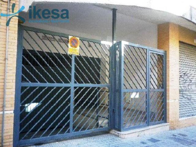 Garaje en venta en Comarca Metropolitana de Huelva, Andalucía