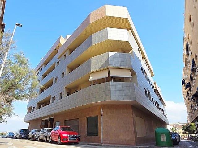 Garaje en venta en Torrevieja, Valencia