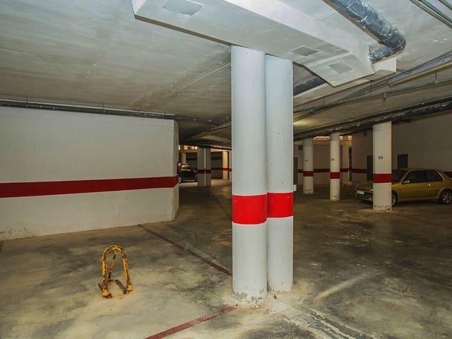 Garaje en venta en La Mata