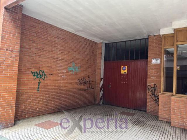 Garaje en venta en Langreo, Asturias