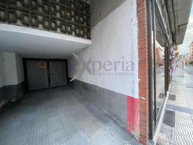 Garaje en venta en Langreo, Asturias