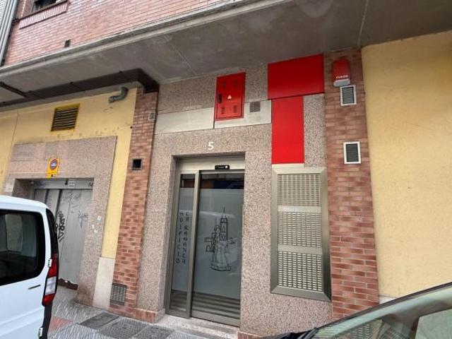 Garaje en venta en Langreo, Asturias