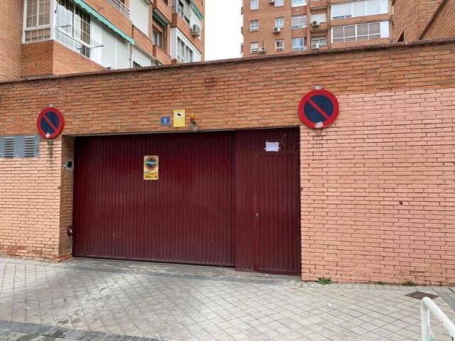 Garaje en venta en Leganés, Madrid