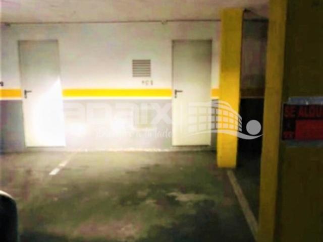Garaje en venta en Lucena