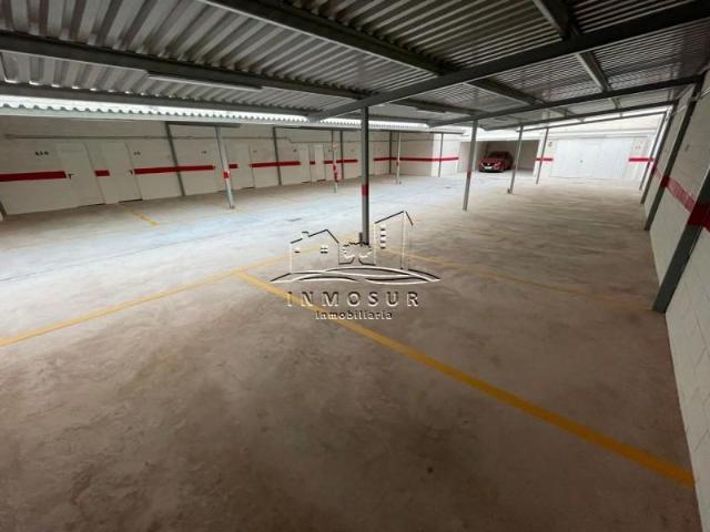 Garaje en venta en Lucena