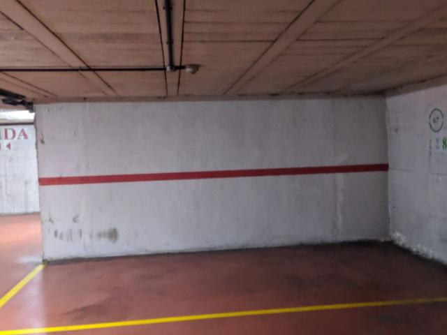 Garaje en venta en Madrid
