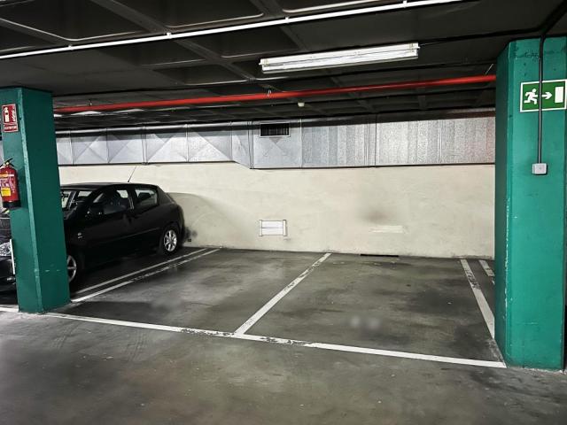 Parking en venta en Madrid
