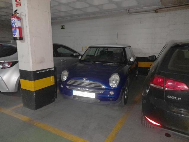 Parking en venta en Madrid, Cortes