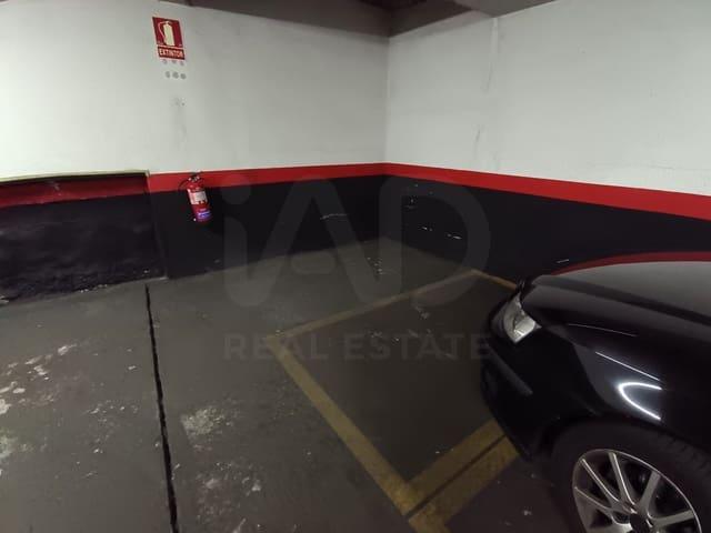 Garaje en venta en Centro, Madrid