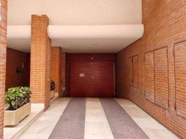 Garaje en venta en Madrid