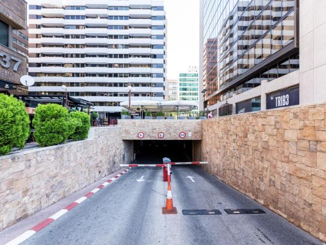 Parking en venta en Madrid, Castillejos