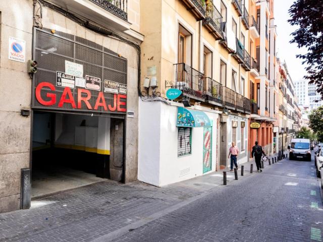 Parking en venta en Madrid