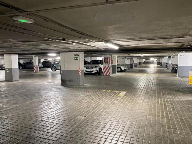 Garaje en venta en Madrid