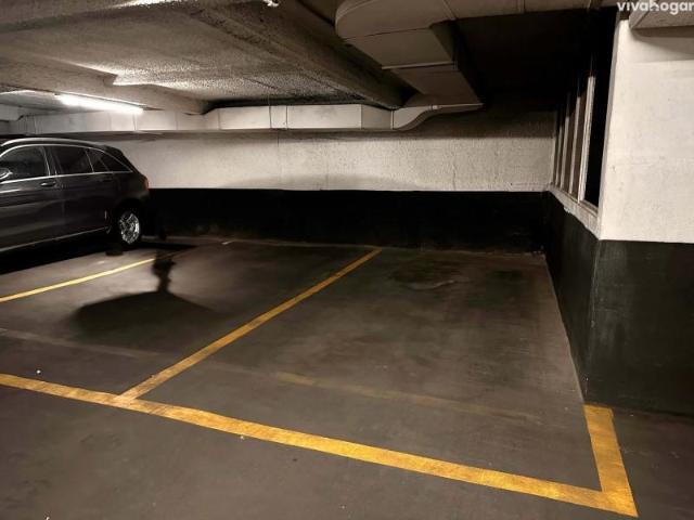 Garaje en venta en Madrid