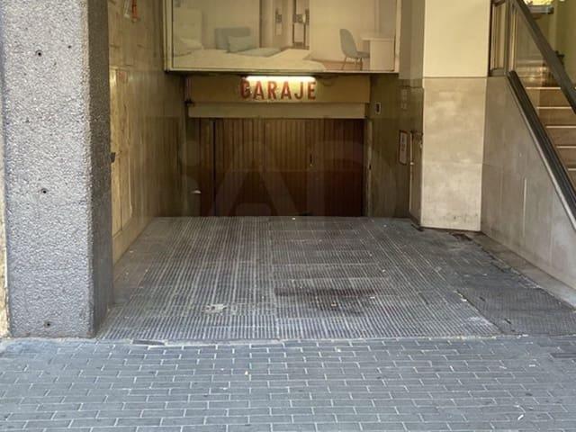 Garaje en venta en Centro, Madrid