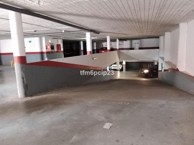 Garaje en venta en San Luis de Sabinillas, Costa del Sol Occidental