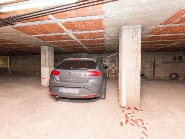 Garaje en venta en Osona, Catalunya