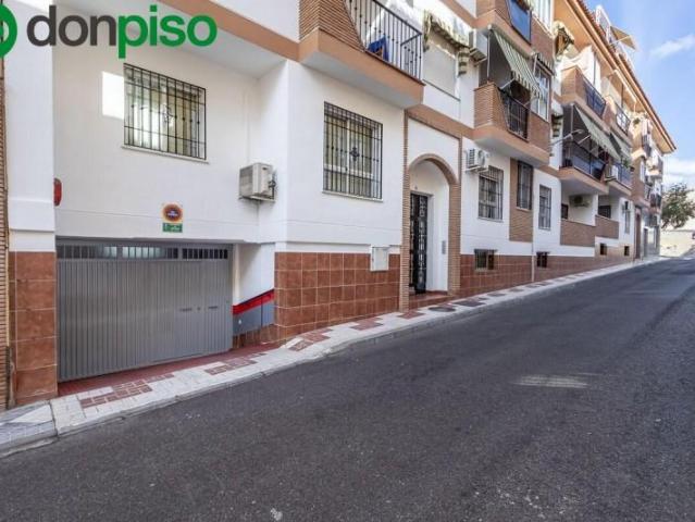 Garaje en venta en Maracena