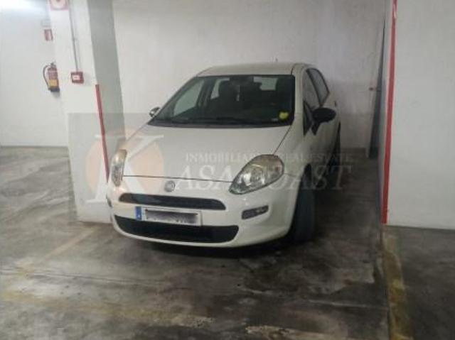 Garaje en venta en Mijas