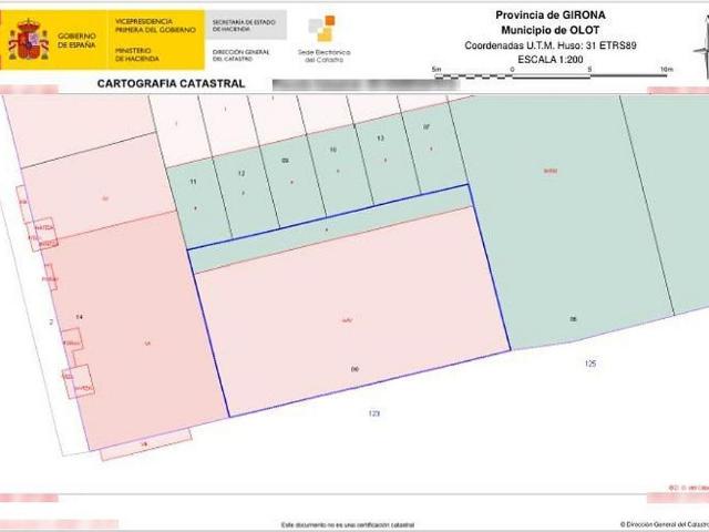 Garaje en venta en Garrotxa, Catalunya