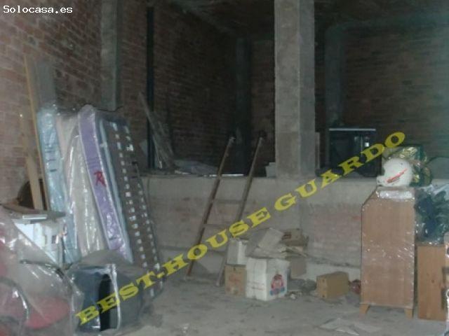 Local Comercial en venta en Guardo, Castilla y León