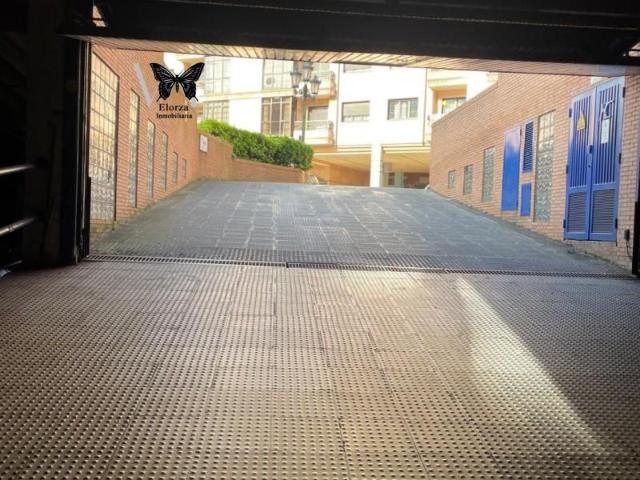 Garaje en venta en Oviedo