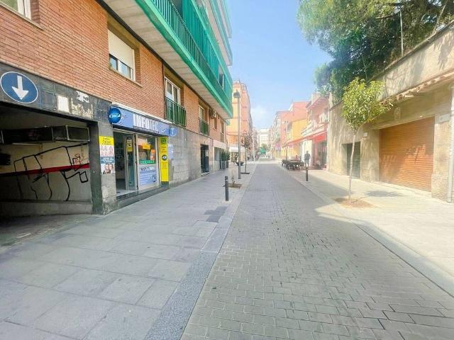 Parking en venta en Cerdanyola Del Vallès, Sant Martí