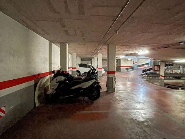 Garaje en venta en Nou Barris, Barcelonès
