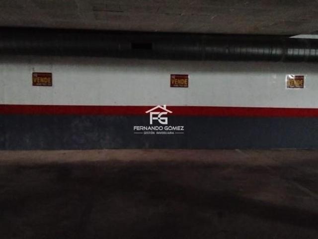 Garaje en venta en Pilas, Andalucía