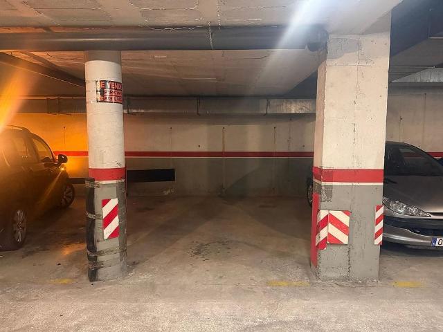 Garaje en venta en Nucli Antic, Garraf