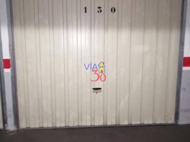 Garaje en venta en Capuchinos, Salamanca