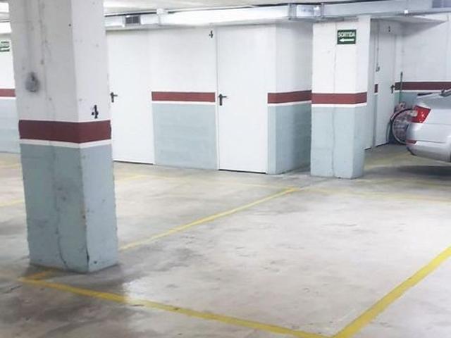 Garaje en venta en Sant Carles De La Ràpita