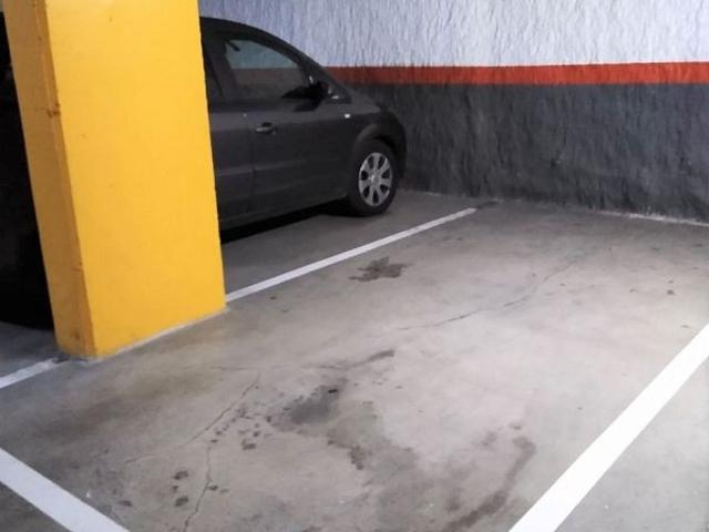 Parking en venta en Barcelona, la Vila de Gràcia
