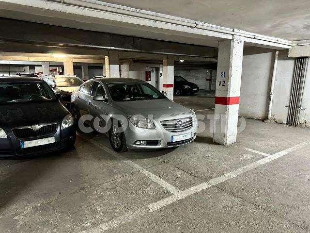 Garaje en venta en Osona, Catalunya