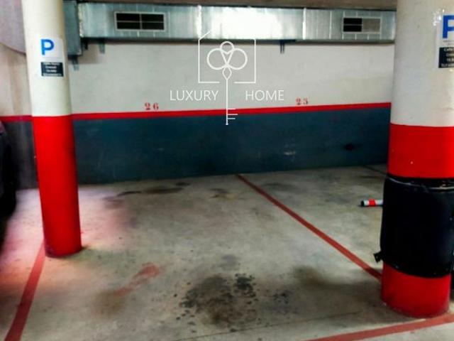 Garaje en venta en Viladecans