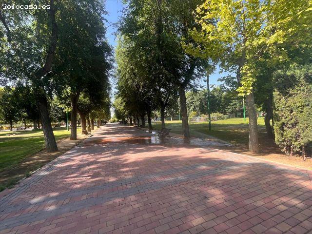 Local Comercial en venta en Yuncos, Castilla-La Mancha