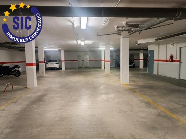 Garaje en venta en la Pobla Llarga, València / Valencia