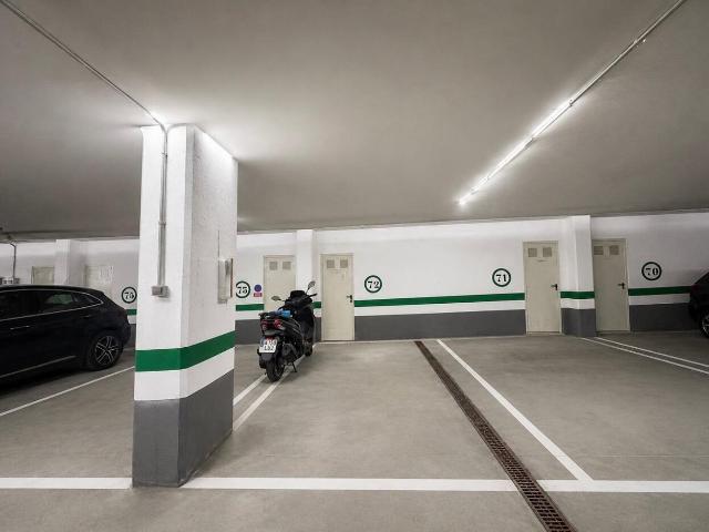 Garaje en venta en Chaparral, Costa del Sol Occidental