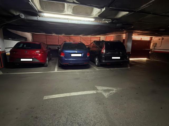 Garaje en venta en Fuencarral - El Pardo, Madrid