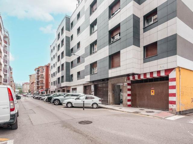 Garaje en venta en Mieres