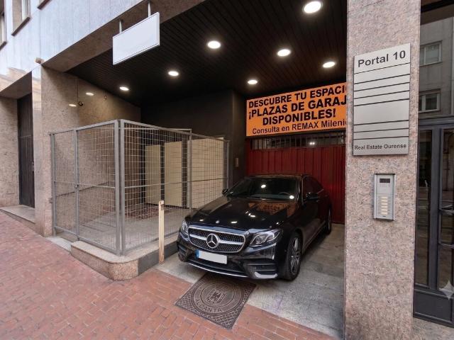 Garaje en venta en Centro, Ourense