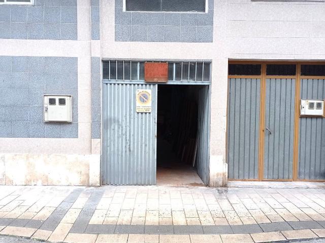 Garaje en venta en San Isidro, Valladolid