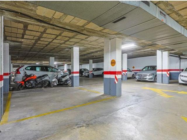 Local Comercial en venta en San Pablo-Santa Justa, Sevilla