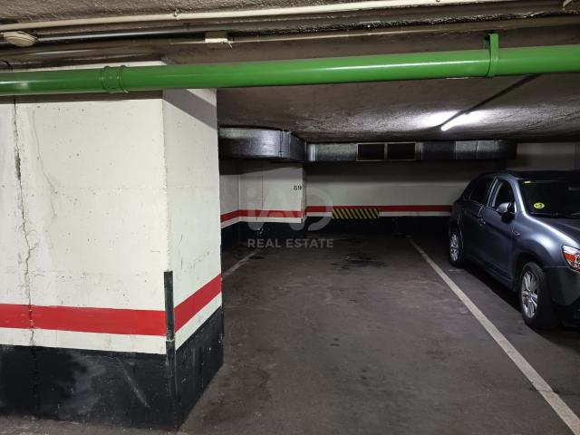 Garaje en venta en Chamberí, Madrid