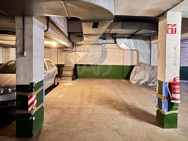 Garaje en venta en Centro, Madrid