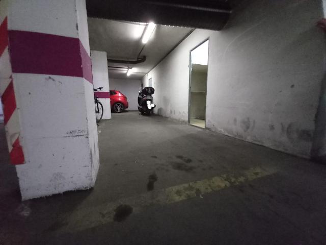 Garaje en venta en Alicante, Valencia