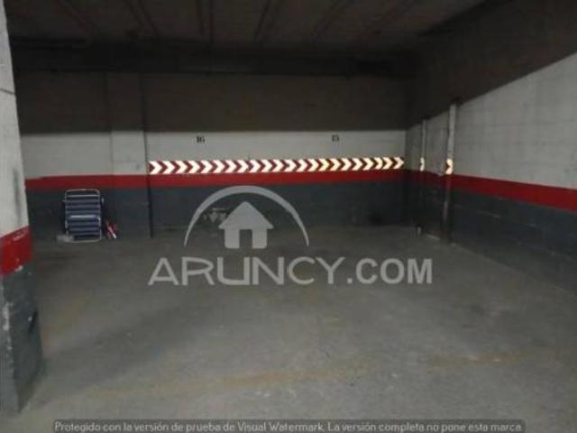 Garaje en venta en Alcalá de Guadaíra, Sevilla