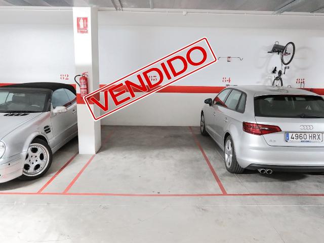 Garaje en venta en Urbanització Els Estanys, Guardamar Del Segura