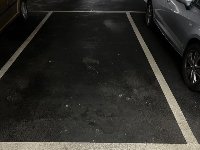 Garaje en venta en Oviedo, Asturias