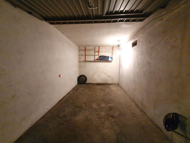 Garaje en venta en Grado, El Rodacu